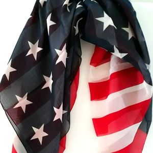 NWOT Italian Made Stars & Stripes Scarf